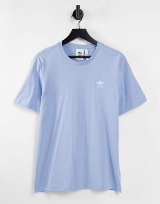 adidas Originals essentials t-shirt in light blue-Blues