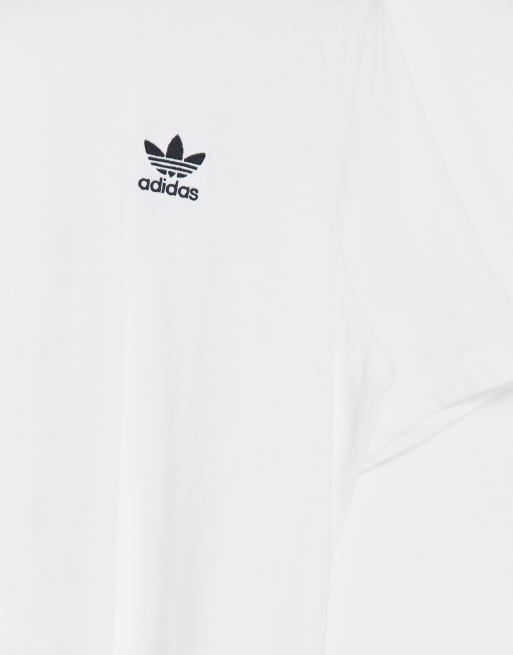 Adidas t shirt clearance xs