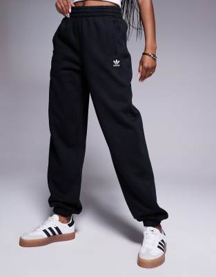 adidas Originals Essentials trackies in black