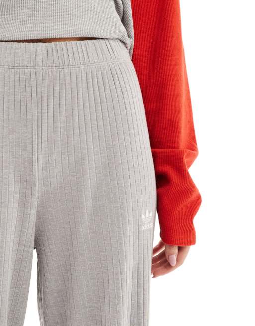 パンツ ADIDAS ESSENTIAL WIDE RIB PANTS 5FT1133 adidas Essentials Wide Rib Pants - Black | Free Shipping