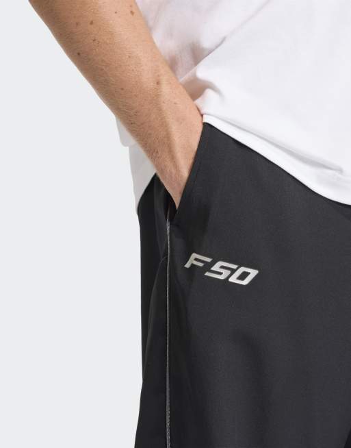 adidas Originals – F50 – Loose-Fit-Trainingshose in Schwarz, 3 von 4