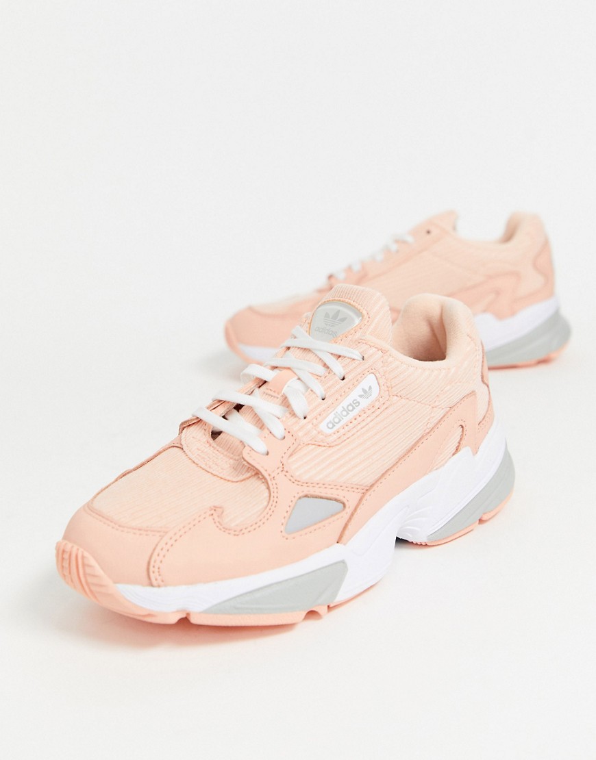 adidas Originals — Falcon — Lyserøde sneakers i fløjl-Pink
