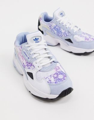 adidas Originals - Falcon - Sneakers blu e rosa | ASOS