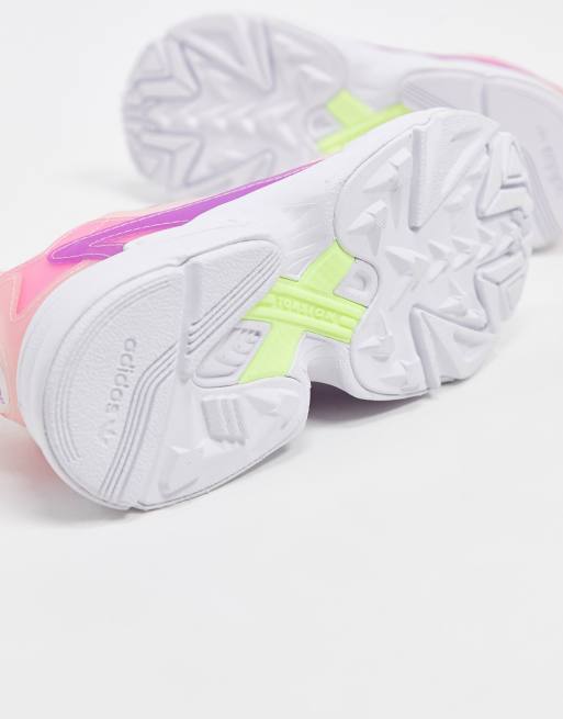 adidas Originals Falcon Sneakers in roze en paars ASOS