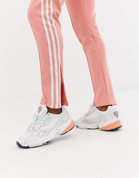 Seite 8 adidas | Schuhe und Bekleidung für Damen von Seite 8 adidas | Schuhe und Bekleidung für Damen von