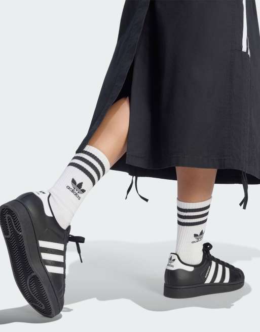 adidas Originals Fallschirmrock in Schwarz, 3 von 4