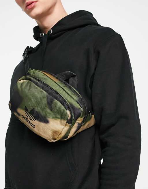 Adidas originals clearance camo fanny pack