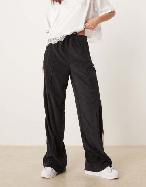 adidas Originals – Firebird – Frottee-Hose in Schwarz, 2 von 5
