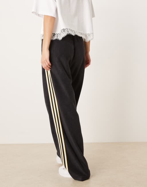 adidas Originals – Firebird – Frottee-Hose in Schwarz, 3 von 5