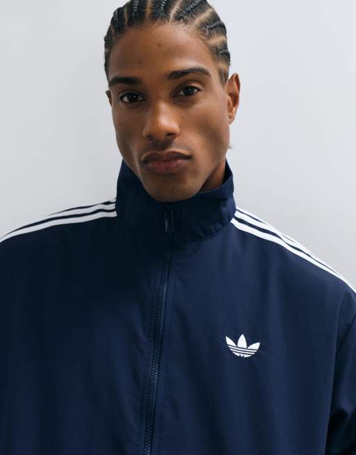 adidas Originals Firebird gewebtes Tracktop in Marineblau, 2 von 5