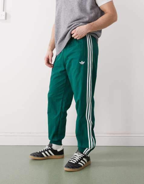 adidas Originals - Firebird - Geweven trainingsbroek in collegestijl groen - view 1