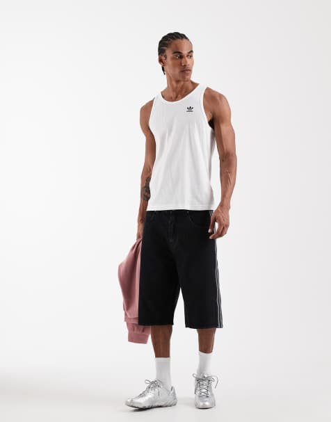 adidas Originals – Firebird – Jeansshorts in verwaschenem Schwarz - view 1