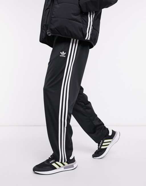 Adidas originals firebird discount joggers in black