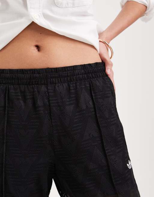 adidas Originals – Firebird – Klassische Trainingshose in Schwarz aus Spitze, 4 von 5