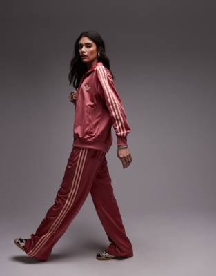 adidas Originals - Firebird - Locker geschnittene Trainingshose in Rosa, exklusiv bei ASOS-Rot