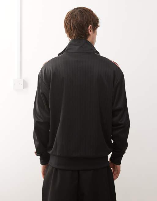 adidas Originals – Firebird – Locker geschnittene Trainingsjacke in Schwarz mit Nadelstreifen, 3 von 5