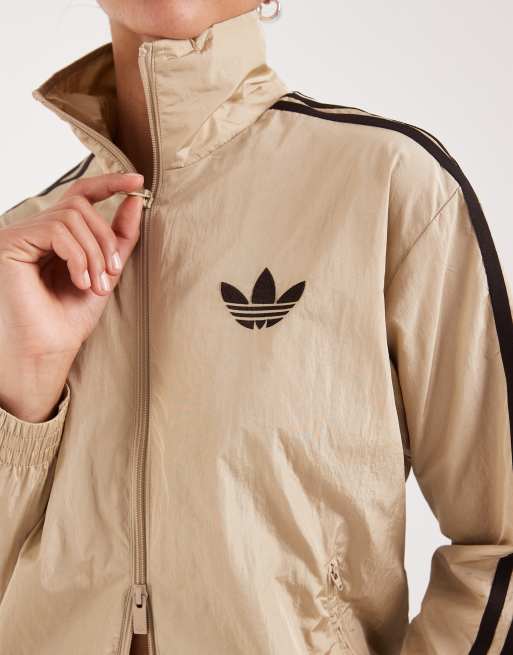 adidas Originals – Firebird – Locker geschnittenes Trainingsoberteil aus Nylon in hellem Khaki und Braun, 2 von 4
