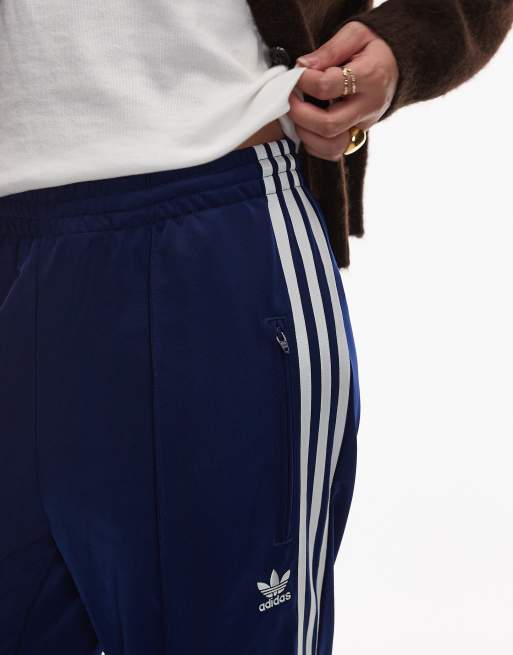 adidas Originals – Firebird – Locker sitzende Trainingshose in Marineblau, 2 von 5