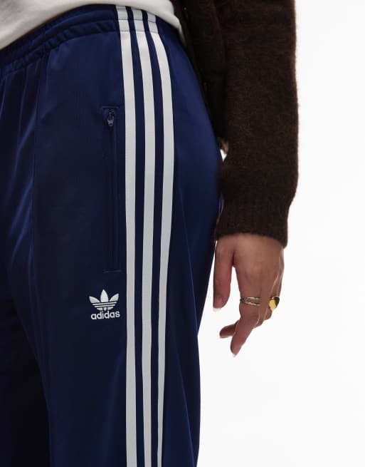 adidas Originals – Firebird – Locker sitzende Trainingshose in Marineblau, 4 von 5