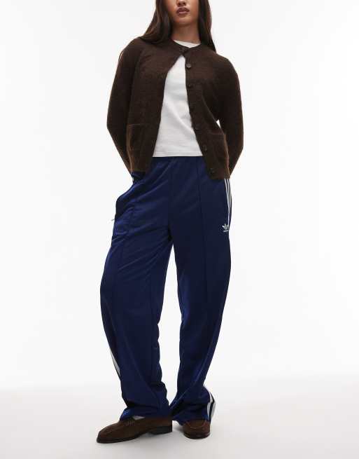 adidas Originals – Firebird – Locker sitzende Trainingshose in Marineblau, 5 von 5