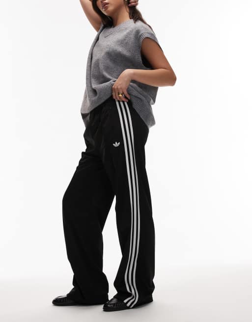 adidas Originals – Firebird – Lockere Trainingshose in Schwarz und Weiß, 2 von 5