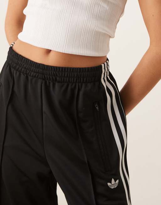 adidas Originals Firebird lockere Trainingshose in Schwarz, 4 von 5
