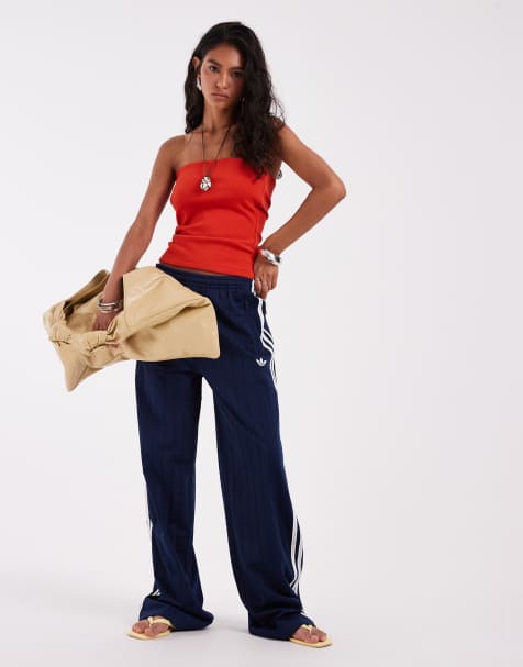 adidas Originals Firebird lockere Trainingshose mit Nadelstreifen in Marineblau - view 1