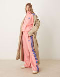 [adidas Originals] adidas Originals Firebird loose track pants in pink M PINK