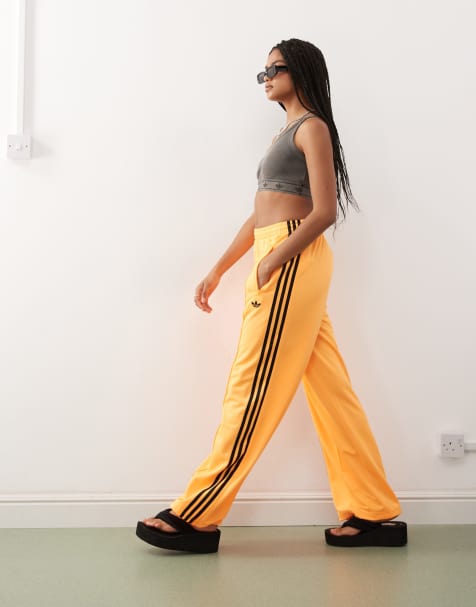 adidas Originals – Firebird – Orange och svarta, lediga träningsbyxor - view 1