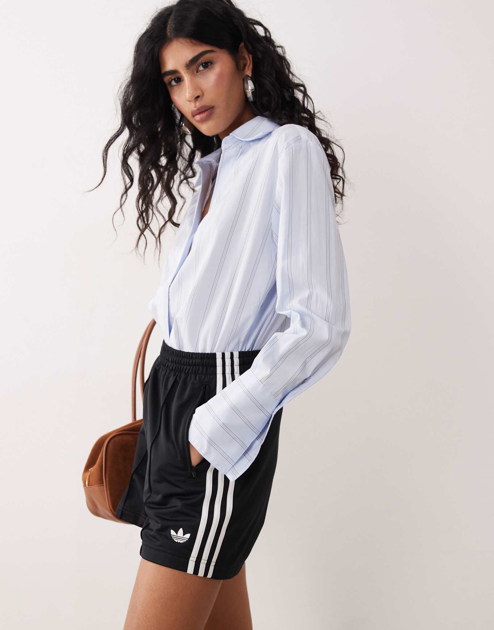 шорты adidas Originals firebird черного цвета