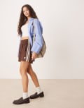 [adidas Originals] adidas Originals Firebird shorts in brown S Auburn/Cream white