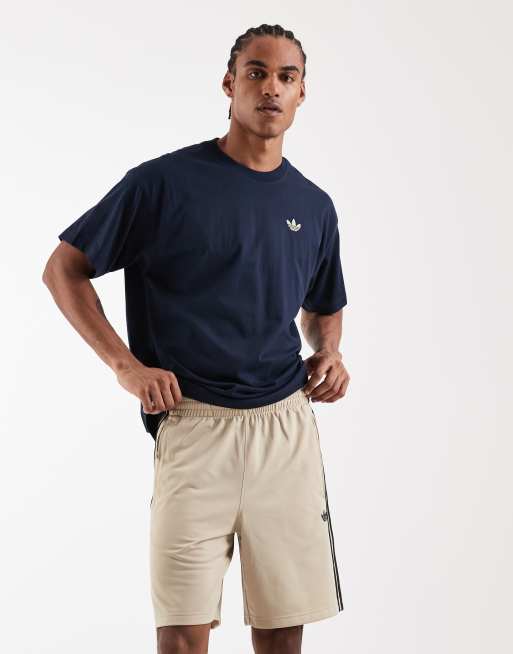 adidas Originals – Firebird – Shorts in Khaki, 2 von 5