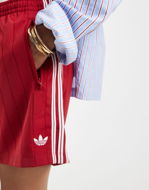 adidas Originals Firebird-Shorts in Rot mit Nadelstreifen, 3 von 5