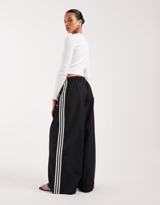 adidas Originals – Firebird – Trainingshose in Schwarz und Weiß mit weitem Schnitt, 3 von 5
