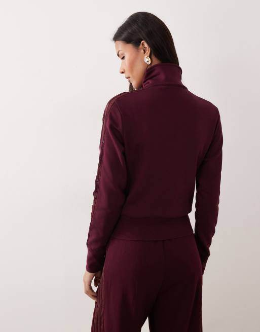 adidas Originals – Firebird – Trainingsoberteil aus Spitze in Kastanienbraun, 4 von 4
