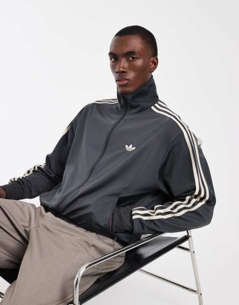 adidas Originals - Firebird - Trainingstop in donkergrijs, exclusief bij ASOS - view 1