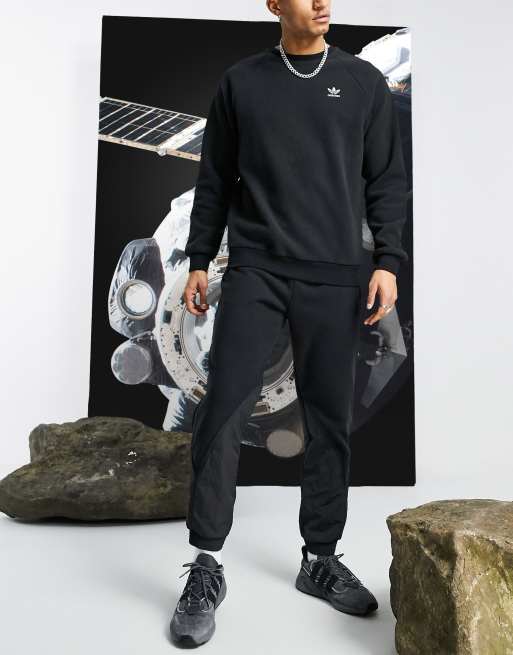 adidas Originals fleece joggers in black ASOS