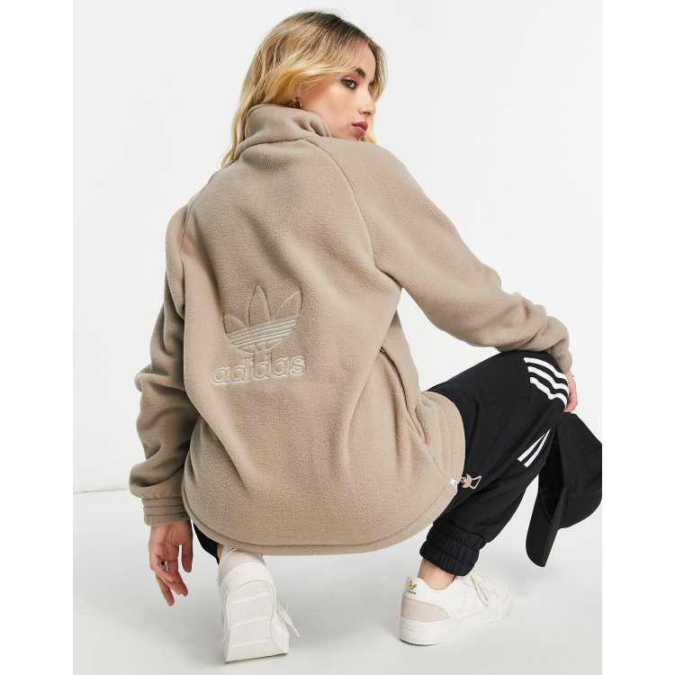 adidas Originals Fleece met 1 4 rits in gebroken beige ASOS