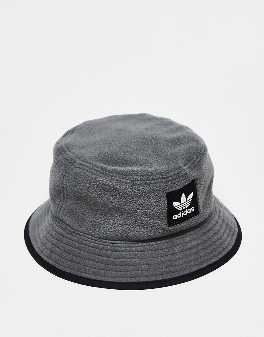 fleece / nylon reversible bucket hat in gray and black