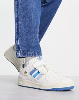 adidas Originals Forum 84 low sneakers in cloud white and altered blue | ASOS