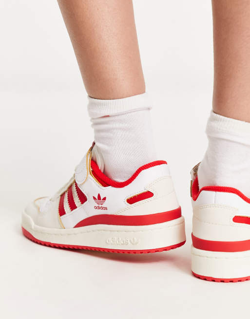 adidas Originals Forum low in white and red |