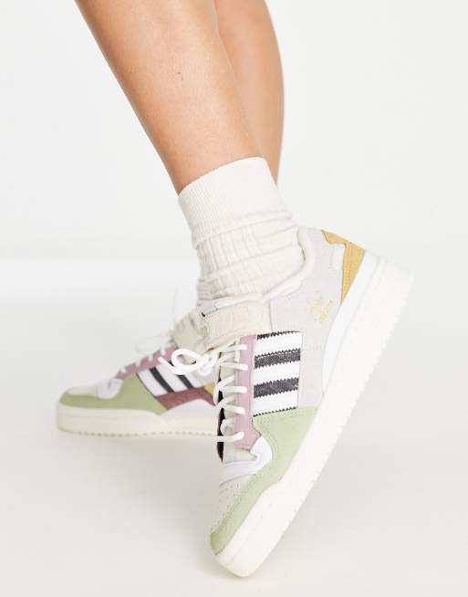 adidas Originals Forum low trainers in off white with print