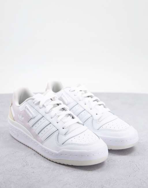 adidas Originals Forum Baskets basses Blanc et iris