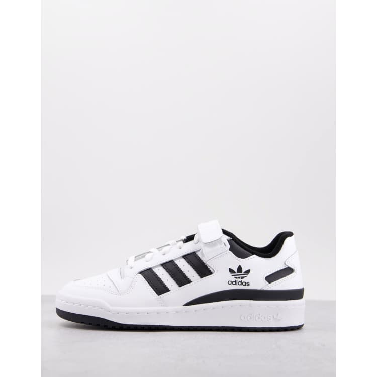 Basket adidas cheap blanche et noir