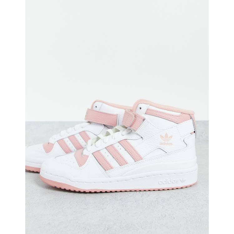 Adidas rose outlet et blanche