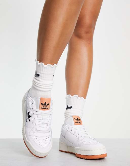 adidas Originals Forum bold trainers in white with textured detail | ASOS