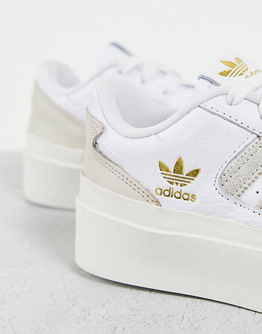 SNEAKERS FORUM BONEGAadidas in Pelle di colore Bianco Donna Sneaker da Sneaker adidas 