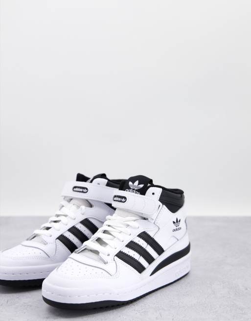 Halve cirkel Mysterieus bevestig alstublieft adidas Originals - Forum - Halfhoge sneakers in wit en zwart | ASOS