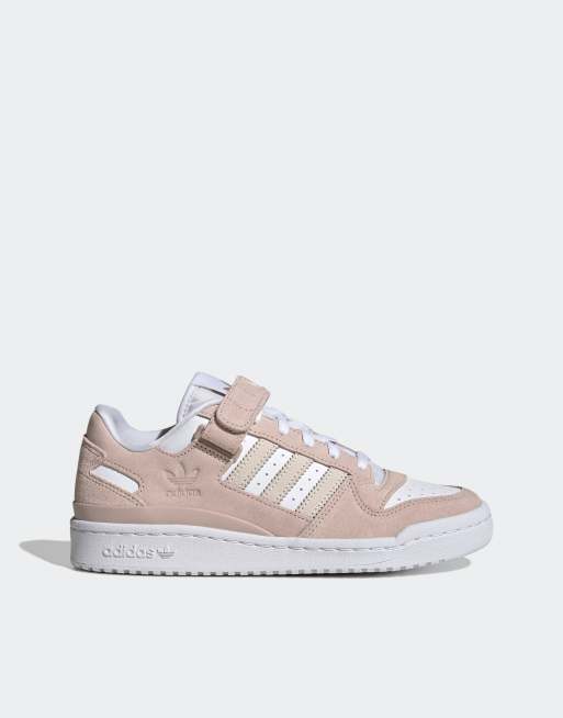 adidas Originals Forum Lage sneakers in taupe ASOS