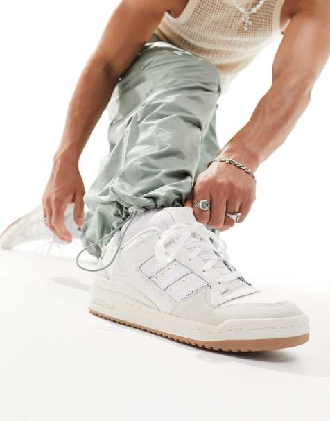 adidas Originals - Forum Low CL - Lage sneakers in wit - view 1